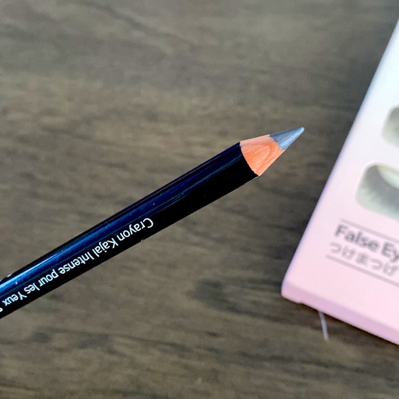 Bobbi Brown Smokey Eye Kaja Liner & Miniso eyelashes. Brand New - Picture 2 of 2